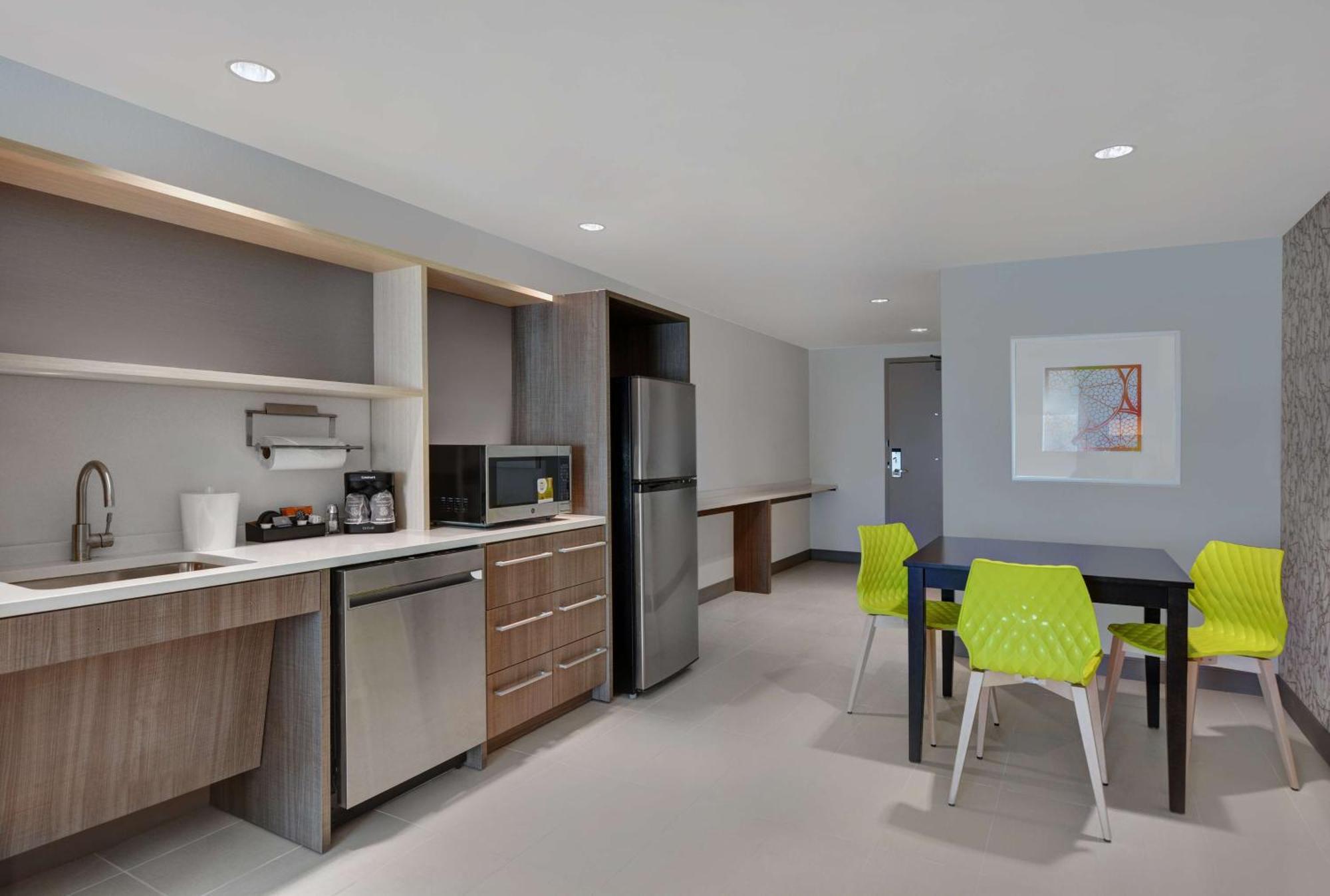 Home2 Suites By Hilton Largo, Fl Buitenkant foto